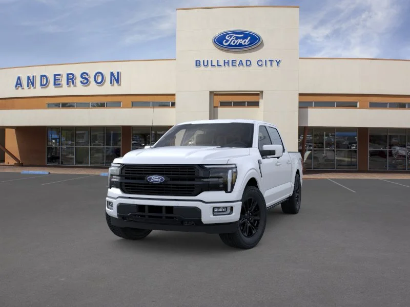 New 2026 Star White Metallic Tri-Coat Ford Platinum image 2