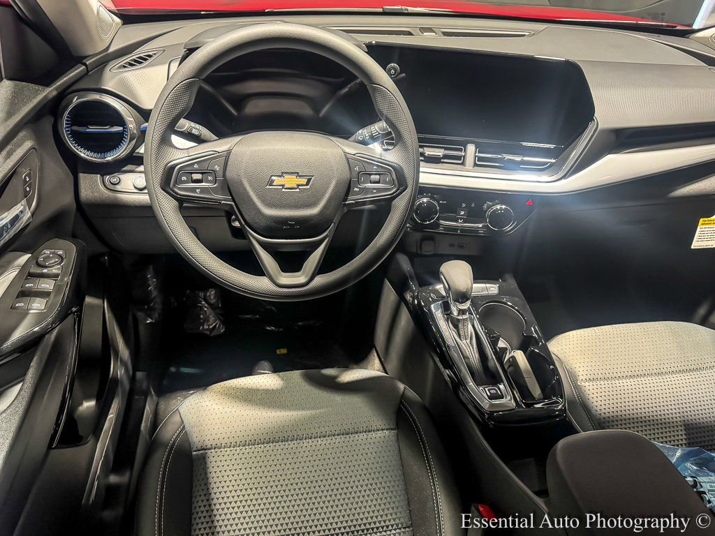 2026 CHEVROLET TRAX - Image 12