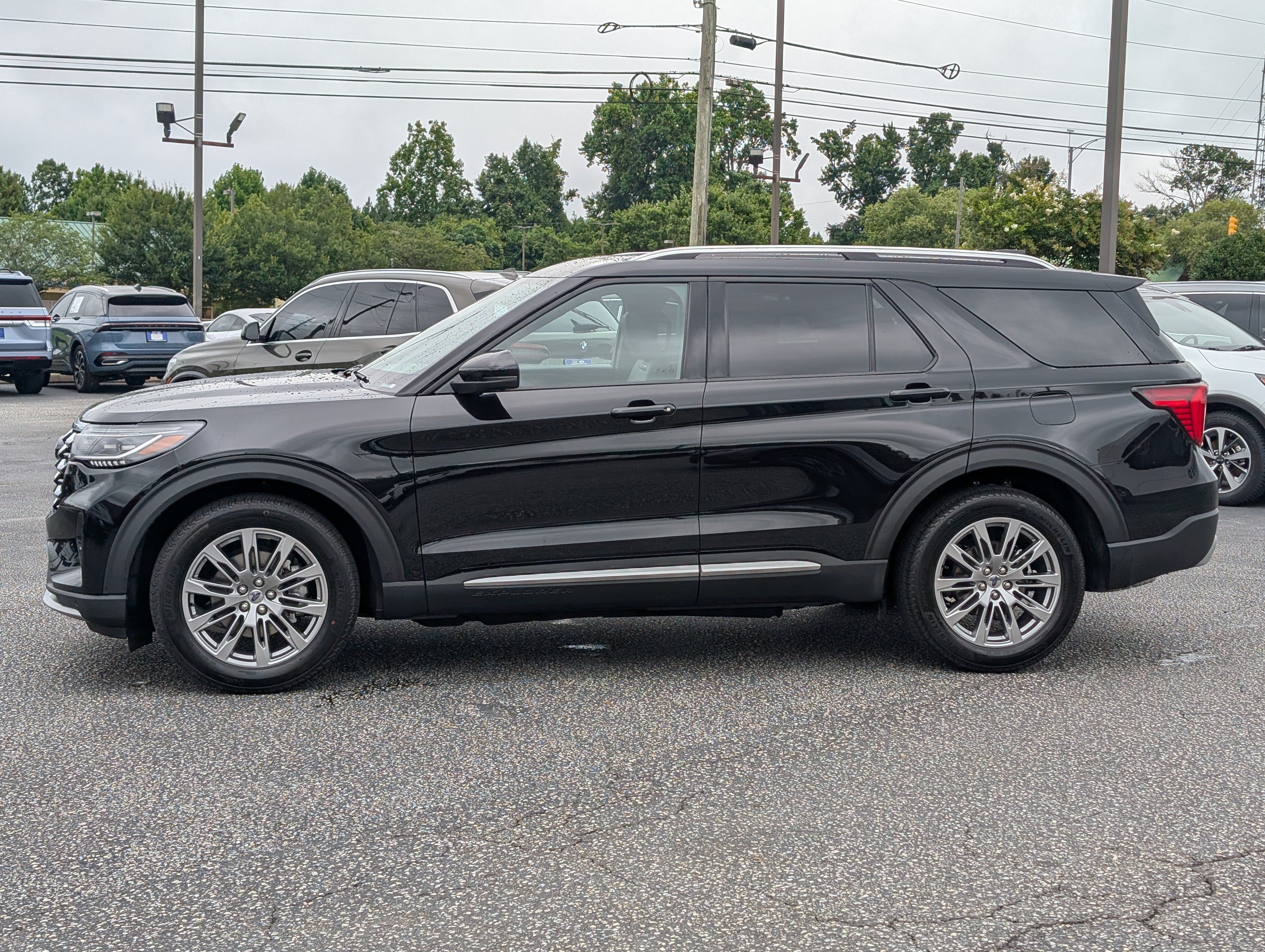 New 2026 Agate Black Metallic FORD Platinum™ image 14