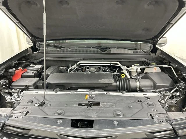 Used 2026  Chevrolet Z71 image 6