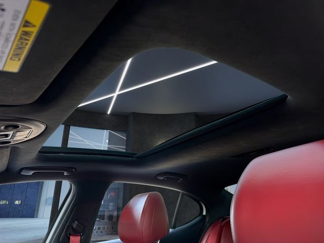 2023 GENESIS G70 Standard - Photo 16