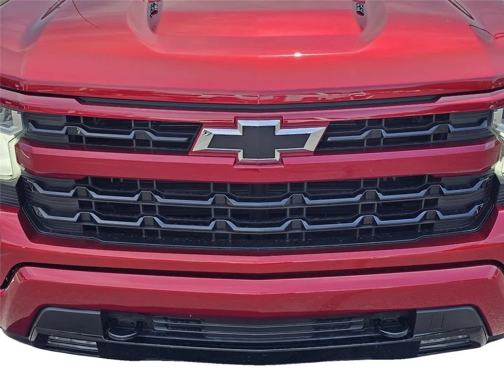 Used 2024 Radiant Red Tintcoat Chevrolet RST image 3