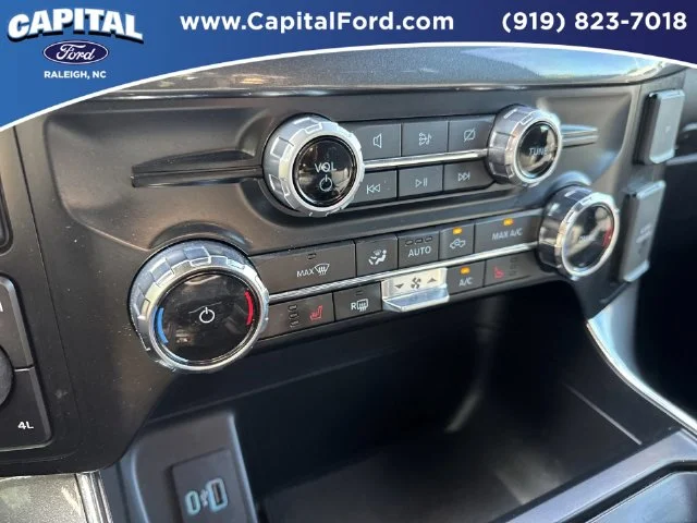 Used 2023 Black Ford XLT image 29