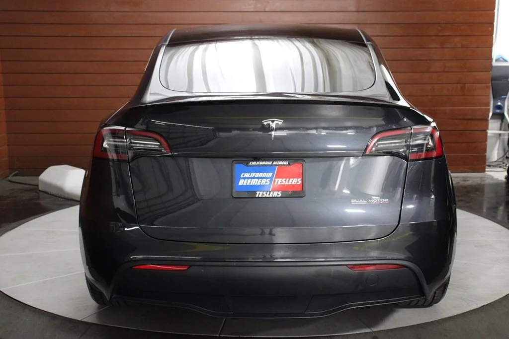 Used 2024 Stealth Gray Tesla Performance image 10