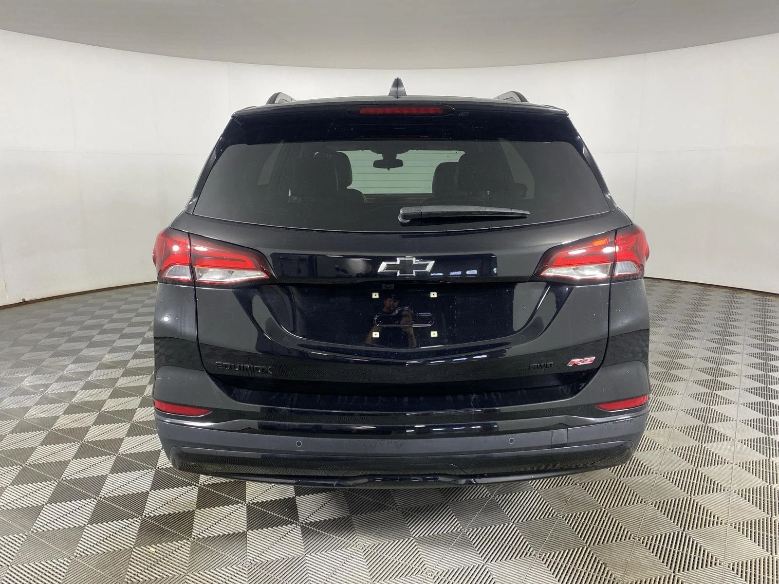 Used 2024 Mosaic Black Metallic Chevrolet RS image 6