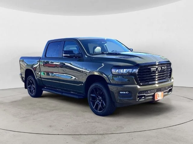 New 2027 Tank Ram LARAMIE CREW CAB 4X4 5