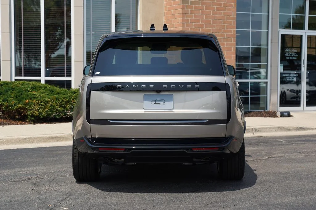 New 2026 Batumi Gold Land Rover SE image 5
