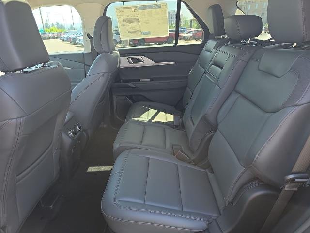 New 2026 Agate Black Metallic Ford Active image 38