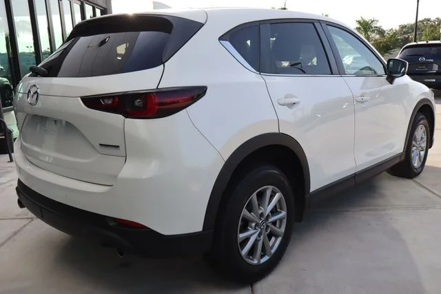 Used 2023 White Metallic Mazda 2.5 S Select Package image 3