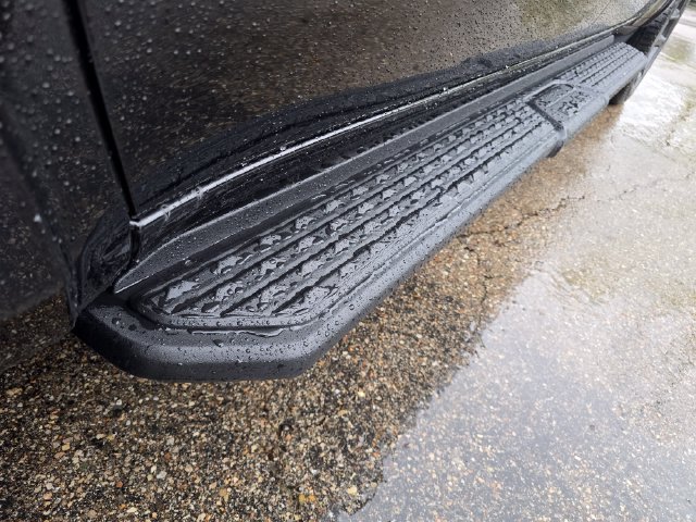 New 2026 Diamond Black Crystal Pearl-Coat Exterior Paint RAM Laramie image 28