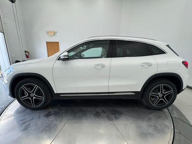 New 2026 Polar White Mercedes-Benz GLA 250 image 18