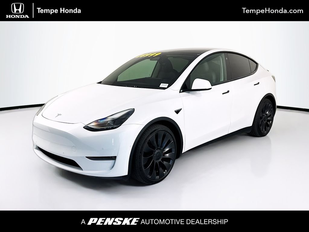 2022 Tesla Model Y Performance Dual Motor All-Wheel Drive's photo