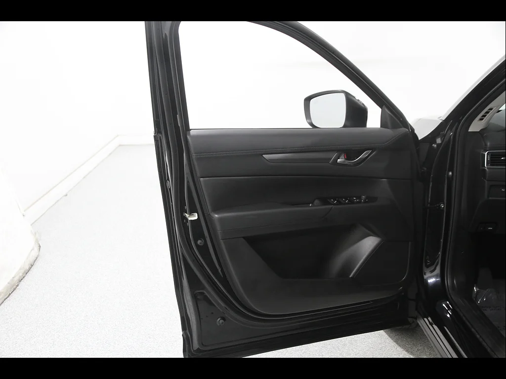 Certified Used 2025 Jet Black Mica Mazda 2.5 S Select image 4