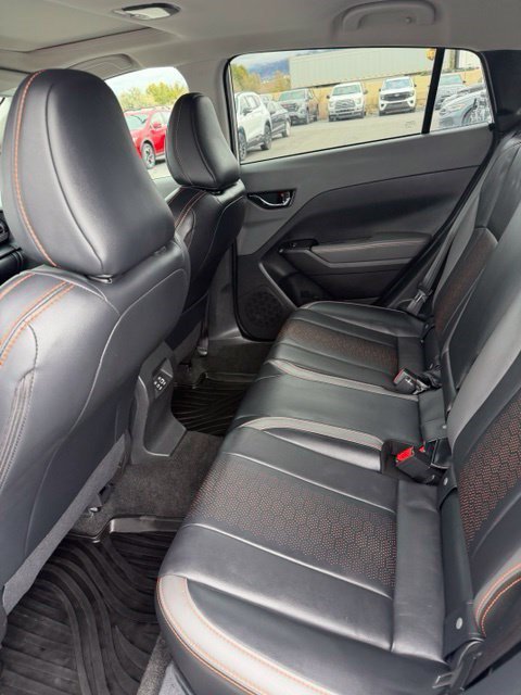 Used 2024 Crystal White Pearl Subaru Limited image 12