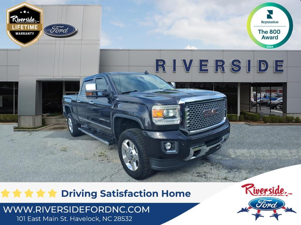 2016 GMC Sierra 4WD Crew Cab Standard Box Denali's photo