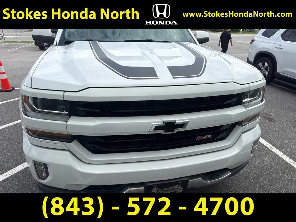 Used 2018 White Chevrolet LT image 6