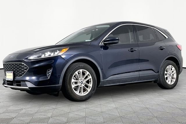 Used 2021 Blue Ford SE image 1