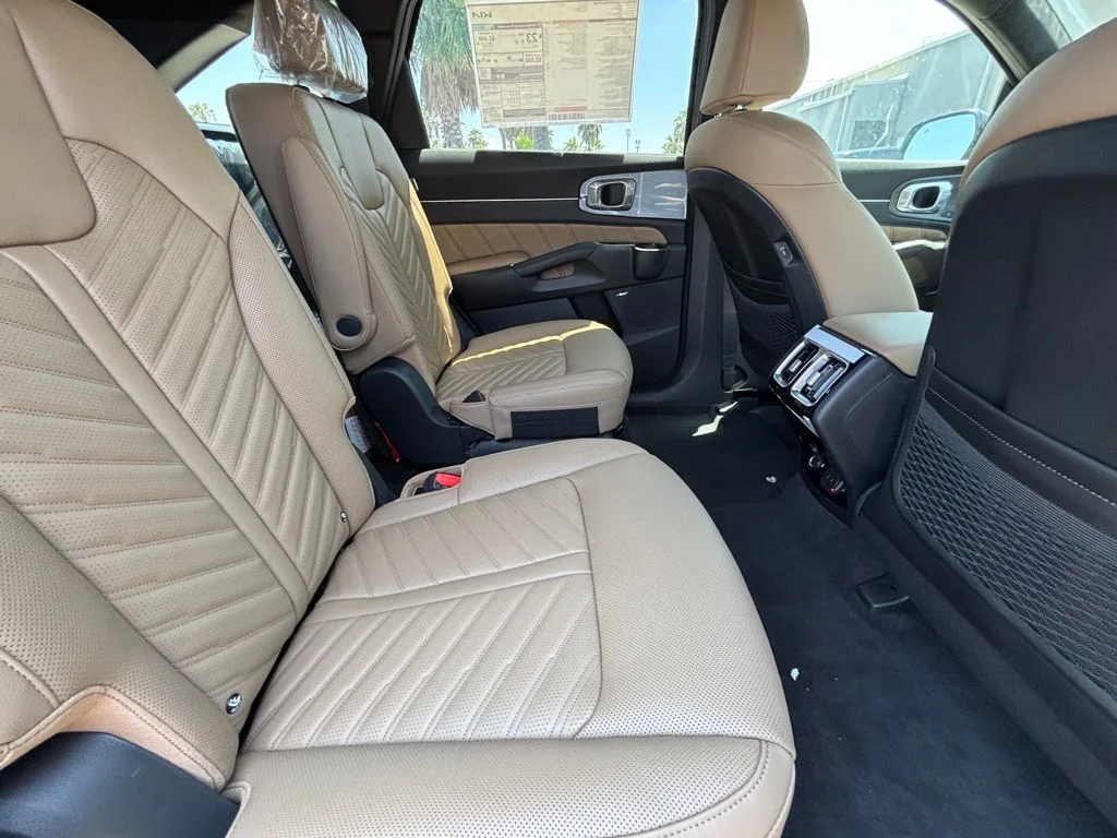2025 Kia Sorento X-Line SX Prestige - Photo 19