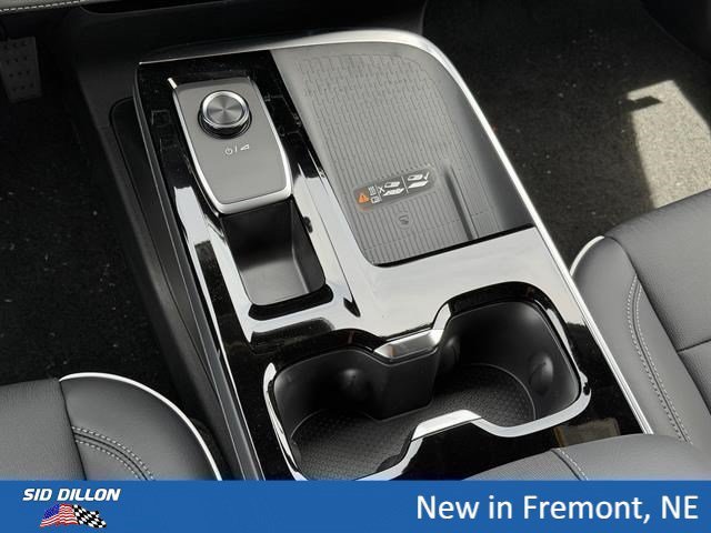 2026 Buick Enclave Preferred - Photo 13