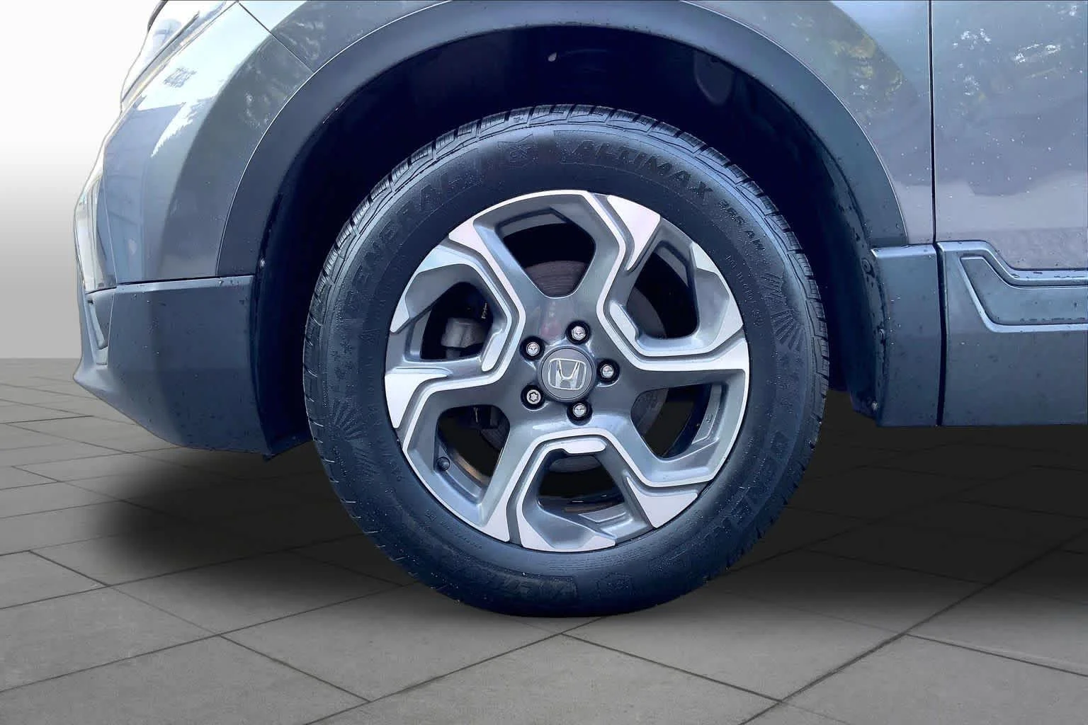 Used 2018 Modern Steel Metallic Honda EX image 11