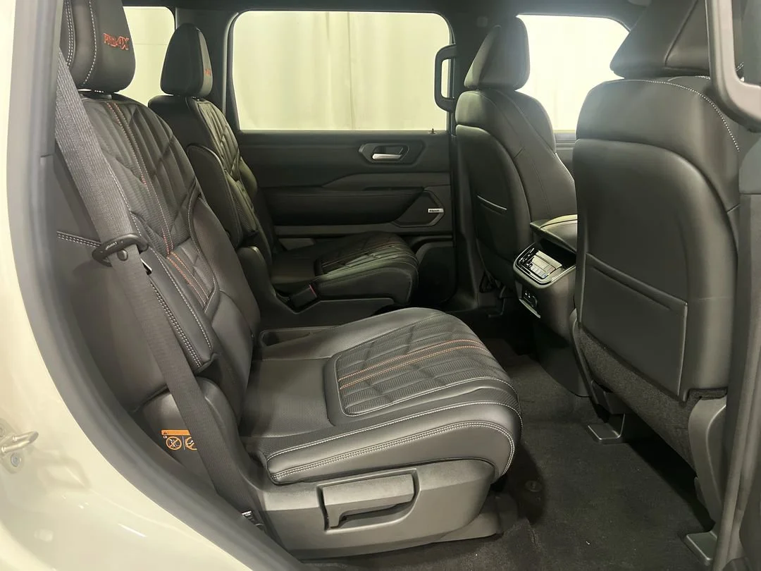 2026 Nissan Armada PRO-4X - Photo 19