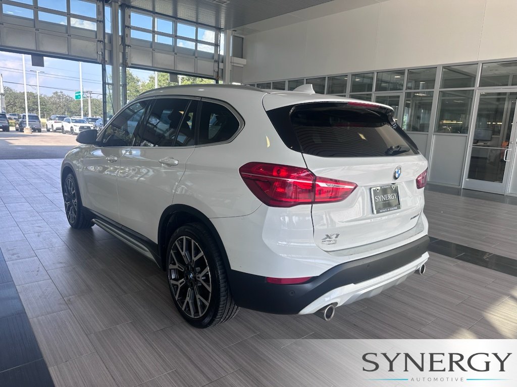 Used 2020 Alpine White BMW sDrive28i image 10
