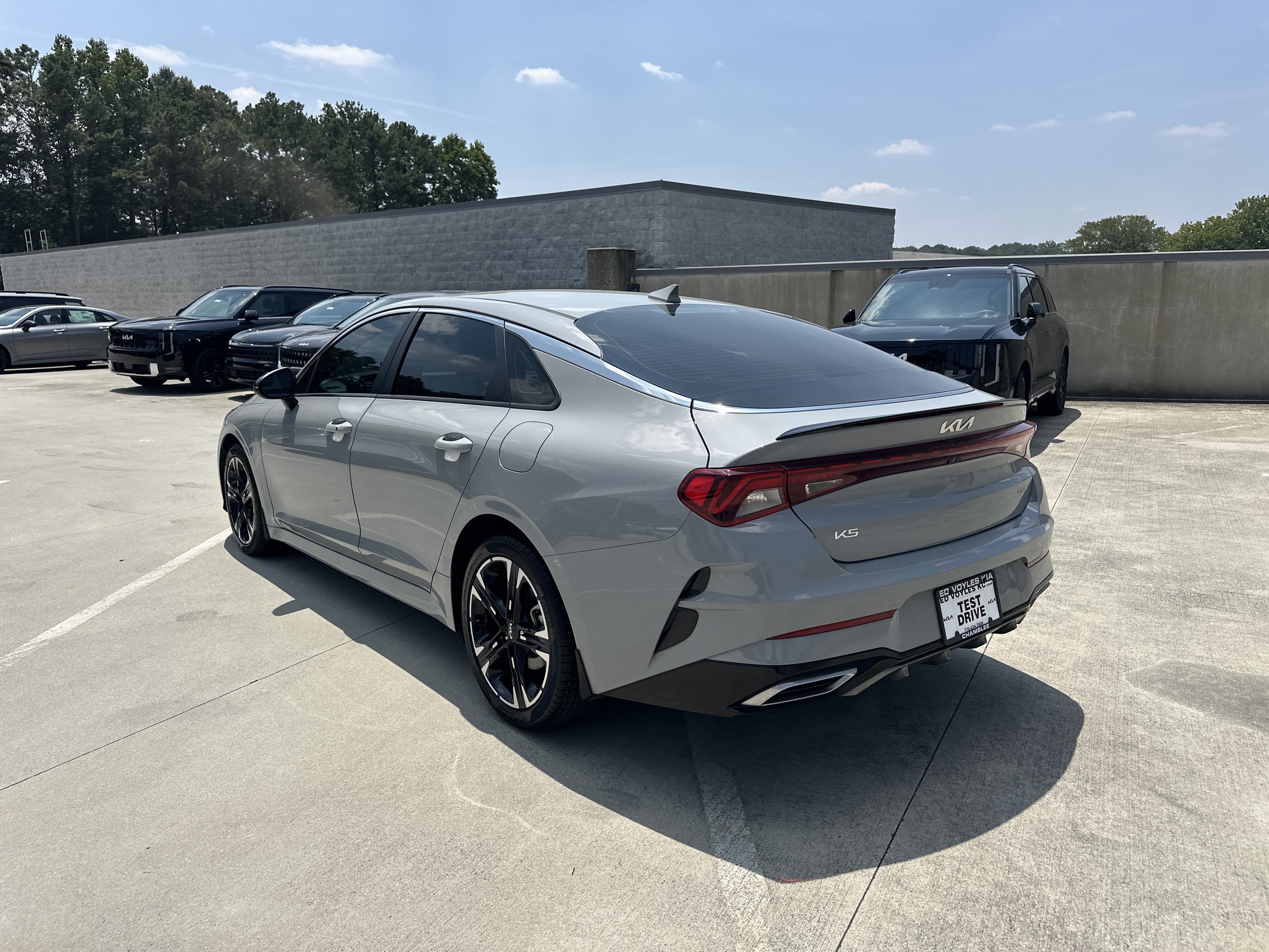 Used 2024 Wolf Gray Kia GT-Line image 8