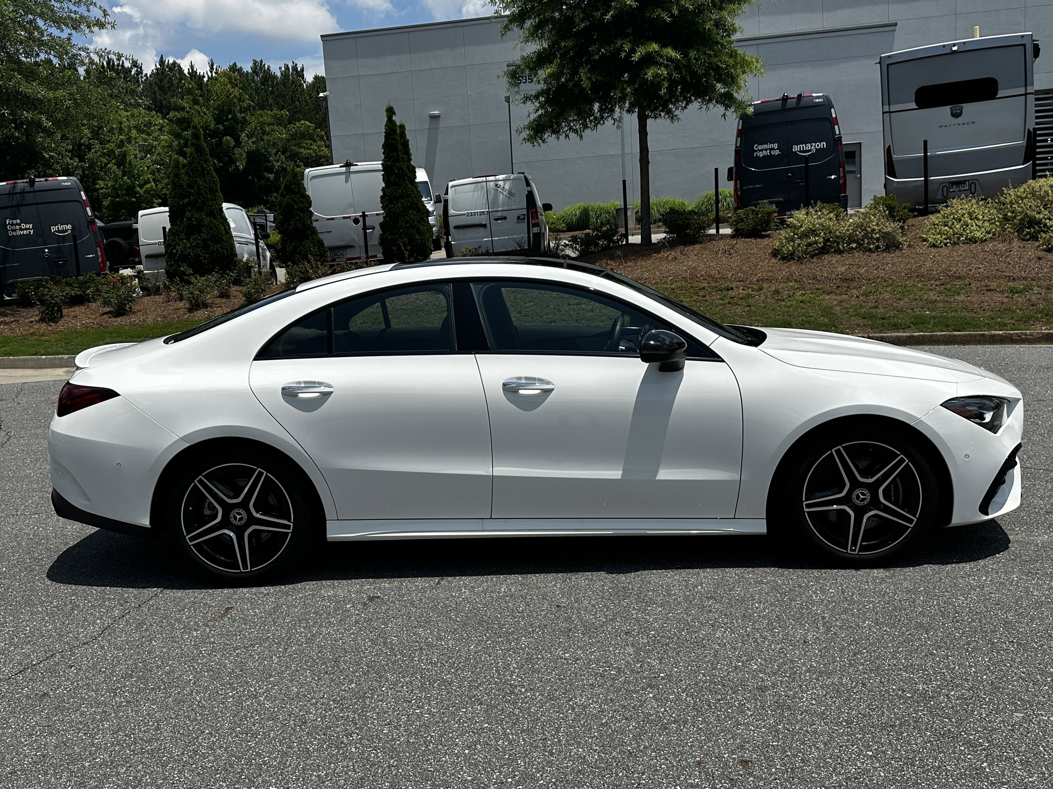 Used 2025  Mercedes-Benz CLA 250 image 9