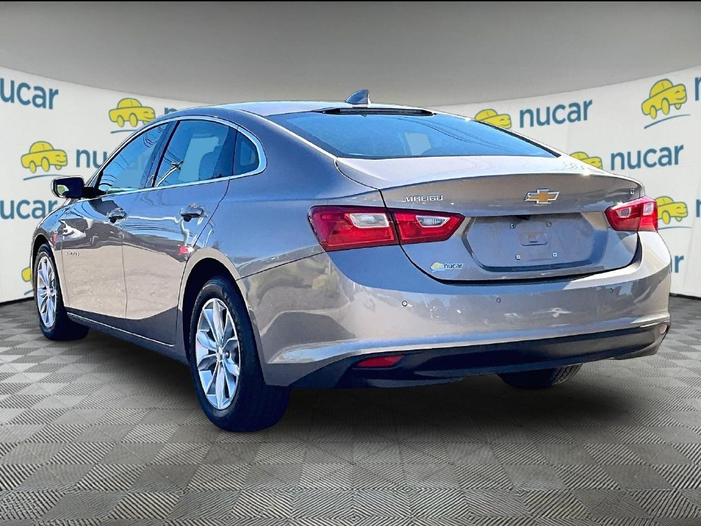 Used 2025 Gray Chevrolet LT image 4