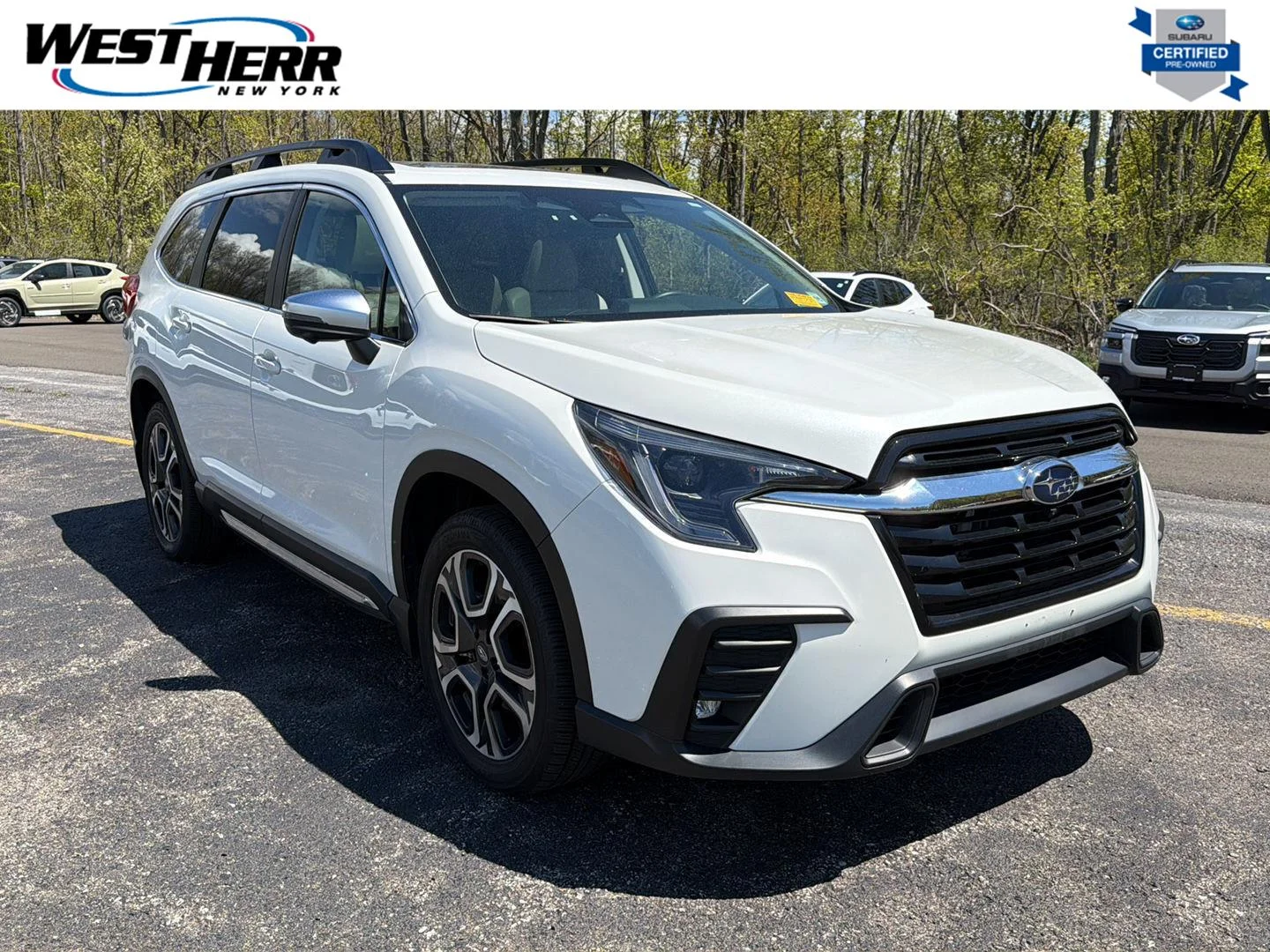 2023 Subaru Ascent Limited 7 Passenger's photo