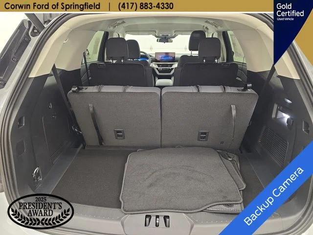 2026 Ford Explorer Active - Photo 16