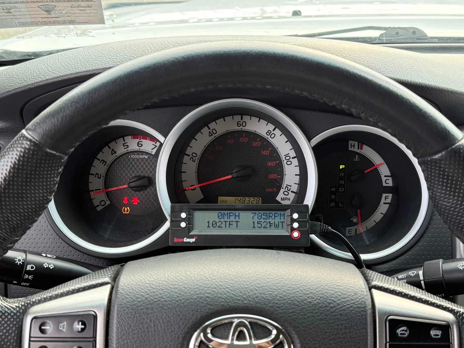 Used 2012 White Toyota Base image 32
