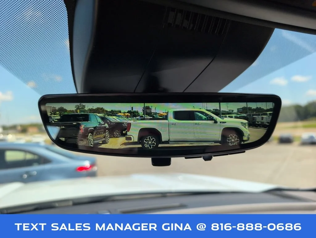 New 2026 Glacier White Tricoat GMC Denali Ultimate image 29