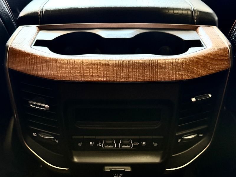 Used 2019 Diamond Black Crystal Pearlcoat Ram Longhorn image 15