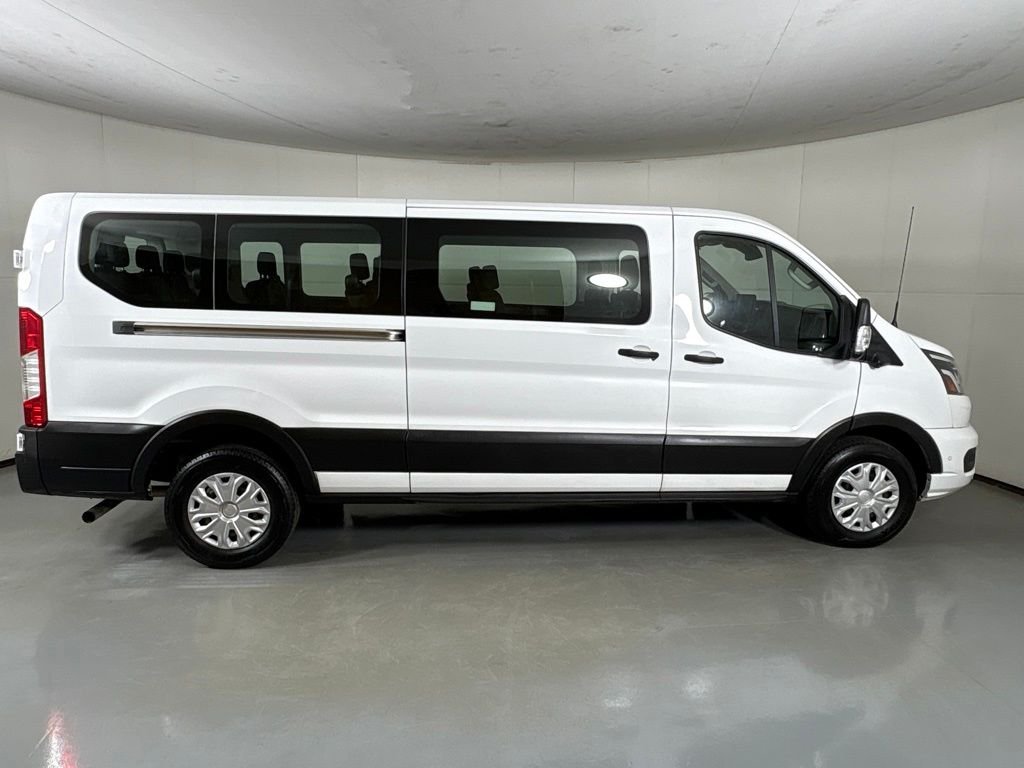 Used 2023 White Ford XLT image 9