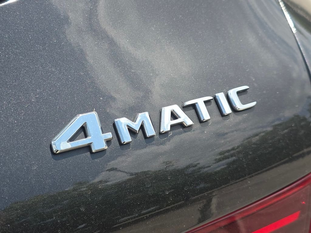 Certified Used 2022 Graphite Gray Metallic Mercedes-Benz GLC 300 image 6