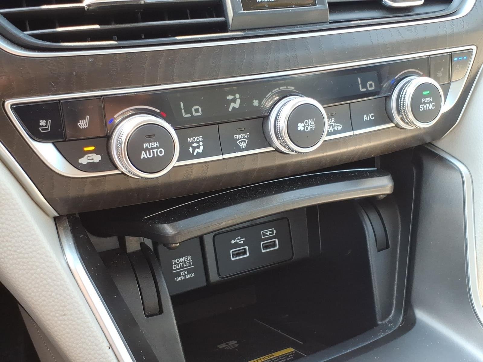 Used 2021 Platinum White Pearl Honda Touring image 22