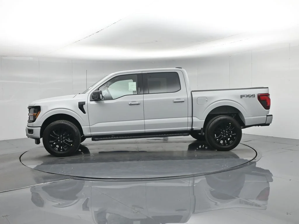 New 2026 Avalanche Ford XLT image 30