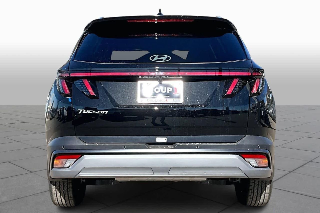 New 2026 Phantom Black Hyundai Limited image 4