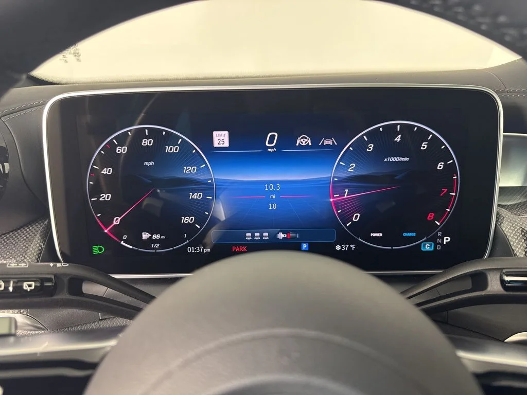 New 2026 Blue Mercedes-Benz GLC 300 image 32