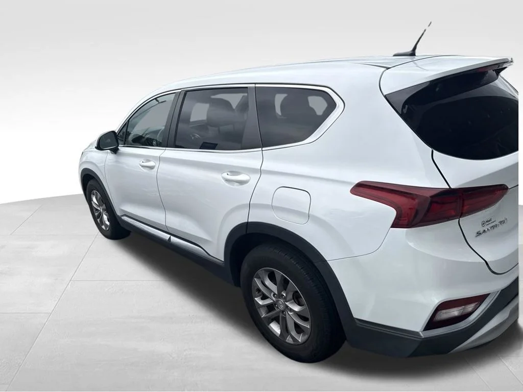 Used 2019 Gray Hyundai SE image 15