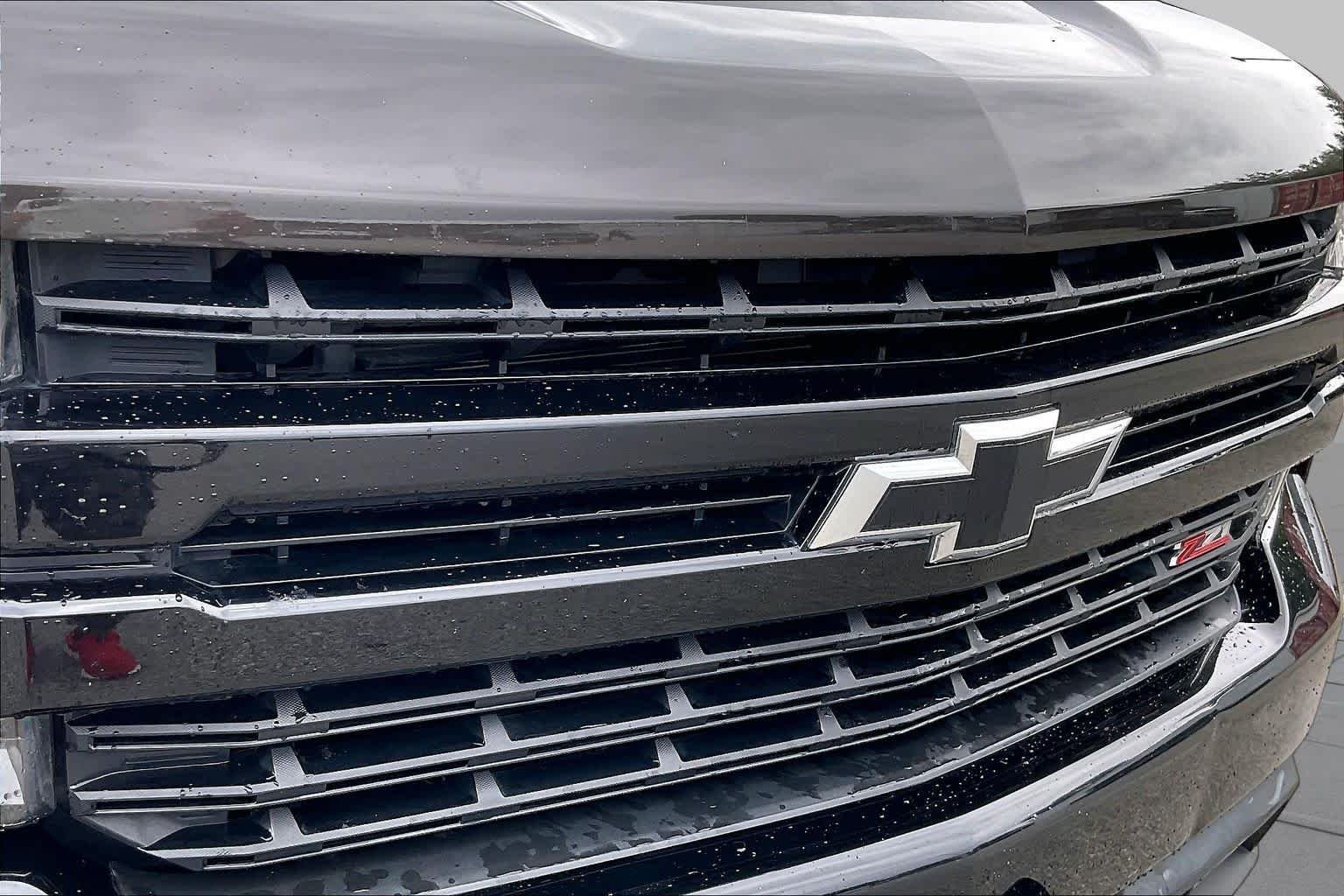 Used 2021 OXFORD BROWN METALLIC Chevrolet LT Trail Boss image 28