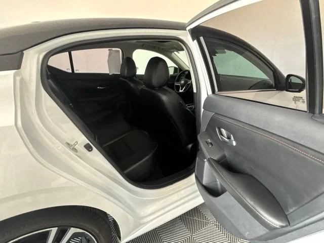 Used 2022  Nissan SR image 28