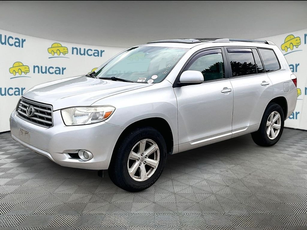Used 2010 Silver Toyota SE image 3