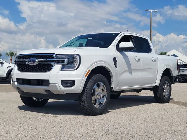 New 2026 Oxford White Ford Lariat image 32