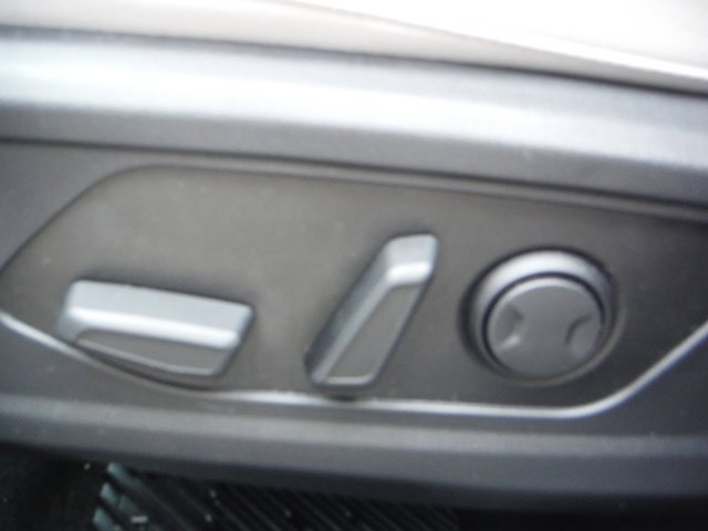 Used 2025 Gray Hyundai Limited image 19