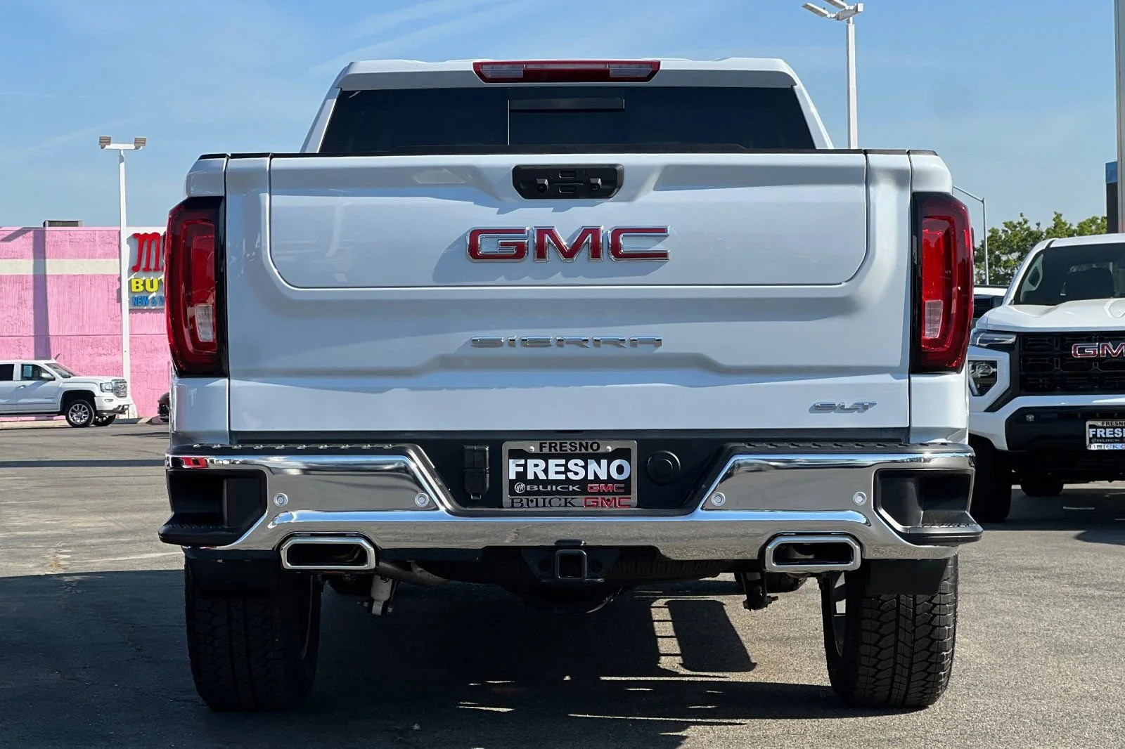 New 2026 Glacier White Tricoat GMC SLT image 6