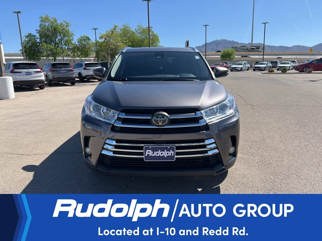 Used 2019 Predawn Gray Mica Toyota XLE image 8
