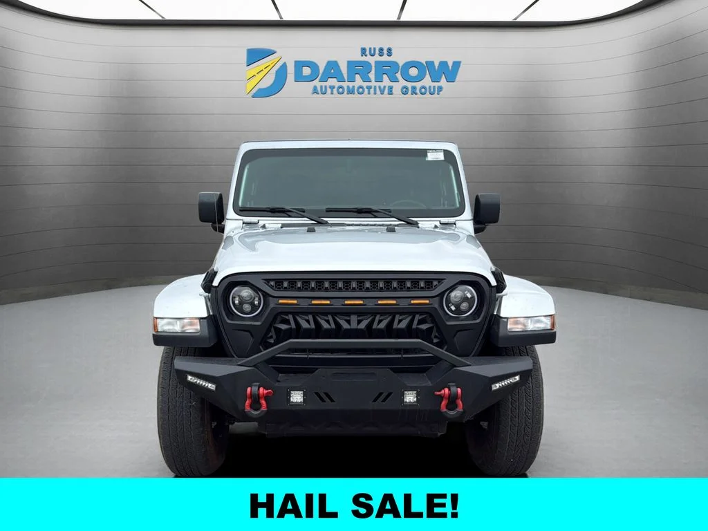 Used 2023 Silver Jeep Sport S image 8
