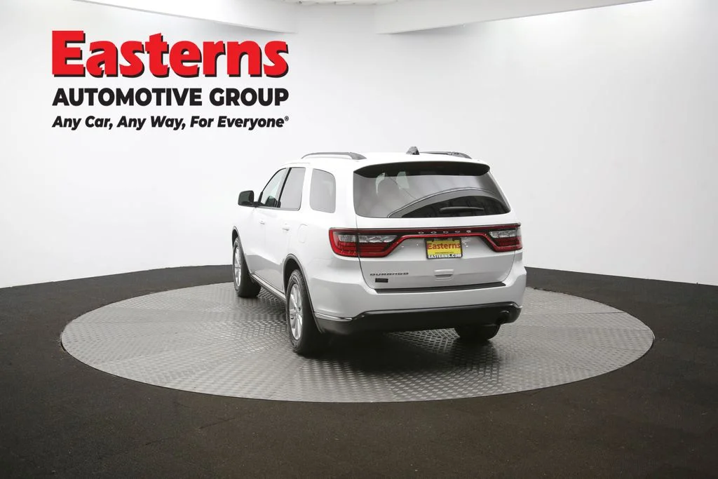 Used 2023 White Dodge SXT image 62